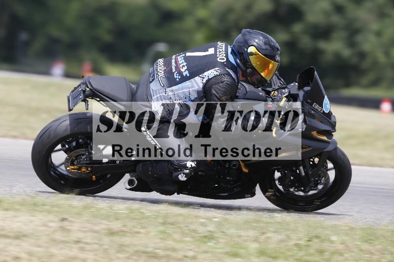 /30 23.06.2025 Get Faster Caremotion ADR/Rider Academy gruen/64
